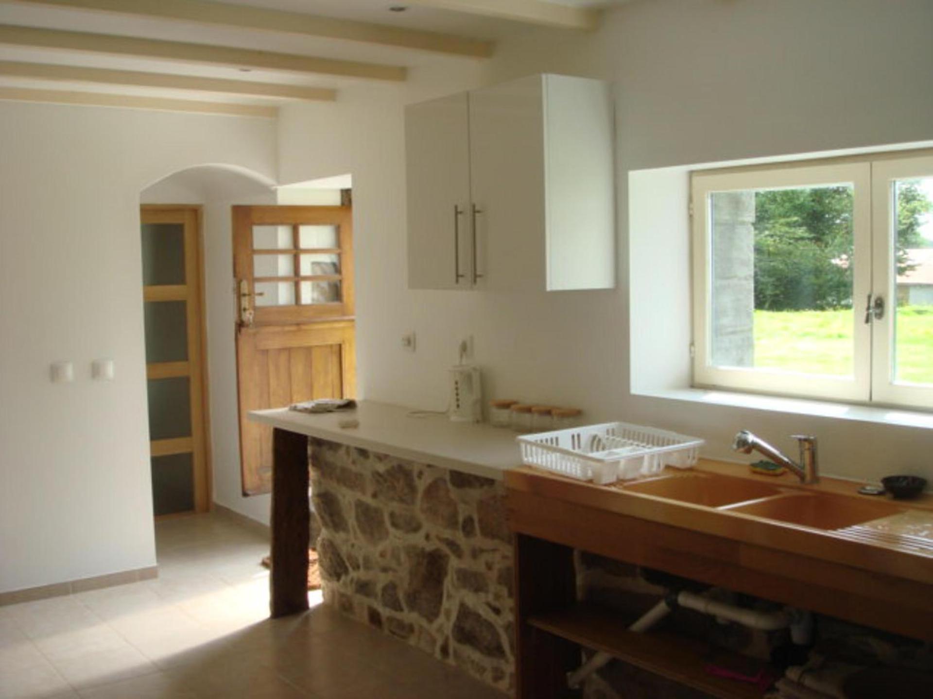 Captivating 2-Bed House With Log Burner In Kérien Kültér fotó